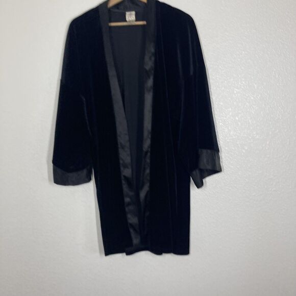 Jonquil by Diane Samandi Kimono Robe Small Black Velvet Satin Trim 3/4 Sleeve - Picture 3 of 14